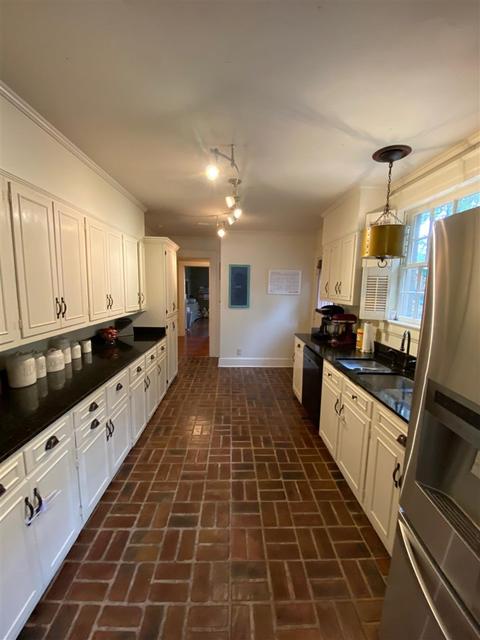129 Holmes Ave, Covington, TN 38019 photo 4