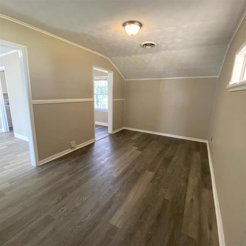412 E Dison Ave, Memphis, TN 38106 photo 4