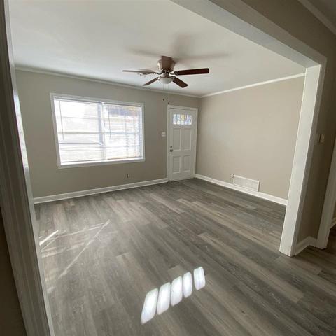 412 E Dison Ave, Memphis, TN 38106 photo 3