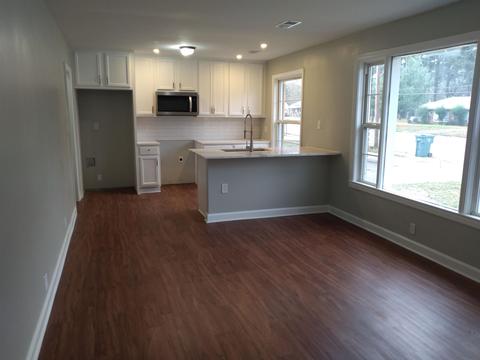 334 E Raines Rd, Memphis, TN 38109 photo 8