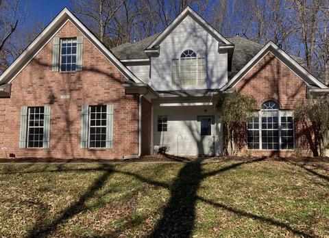 1542 Amy Taylor Dr, Hernando, MS 38632 photo 1