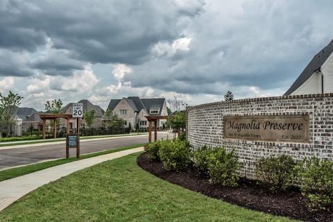4765 Carousel Ln, Collierville, TN 38017 photo 2