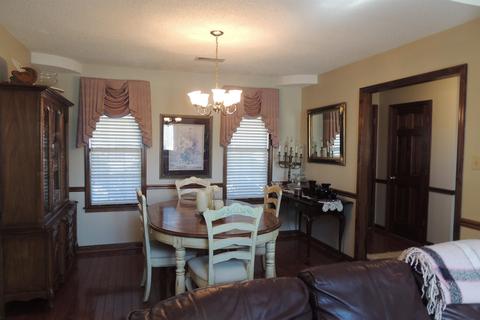 349 E White Rd, Collierville, TN 38017 photo 9