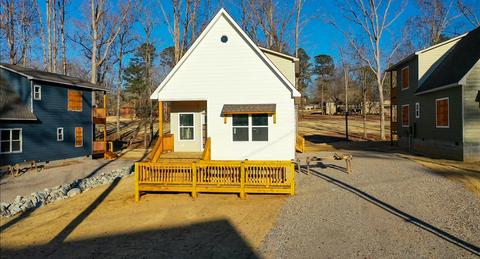 130 Bogey Loop, Counce, TN 38326 photo 1