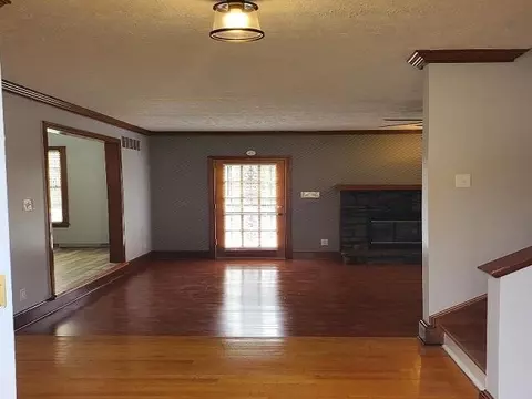 3060 Beechrun Dr, Memphis, TN 38128 photo 2