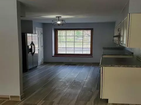 3060 Beechrun Dr, Memphis, TN 38128 photo 7