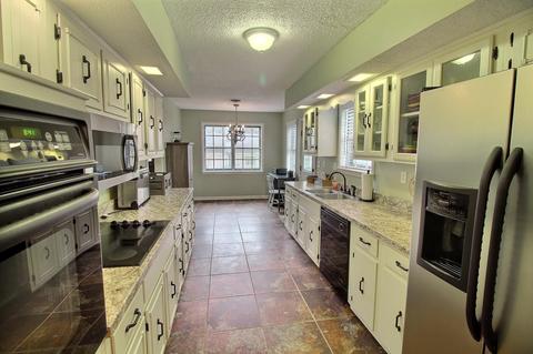348 Rutledge St, Collierville, TN 38017 photo 9