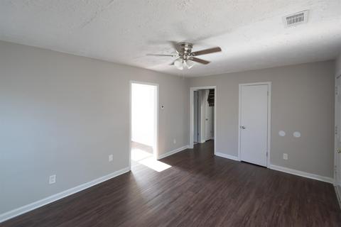 4700 Berta Rd, Memphis, TN 38109 photo 2
