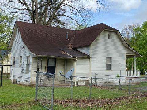 233 Sherrod Ave E, Covington, TN 38019 photo 3