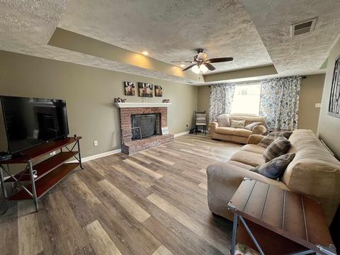 945 Skyline Dr, Jackson, TN 38301 photo 3