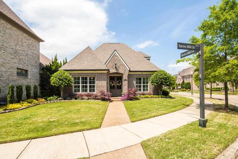 427 Tarren Mill Cir E, Collierville, TN 38017 photo 1