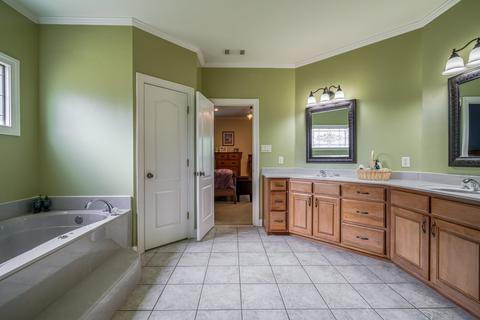 1371 Colbert Cv, Collierville, TN 38017 photo 14