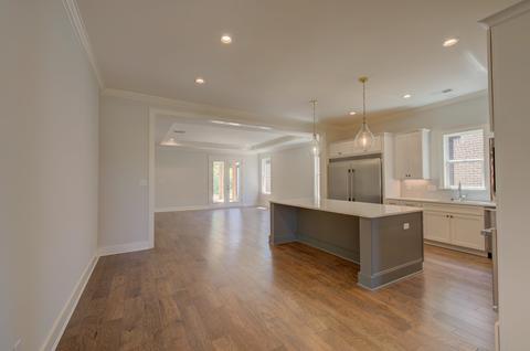 380 Nuthatch Dr, Collierville, TN 38017 photo 5