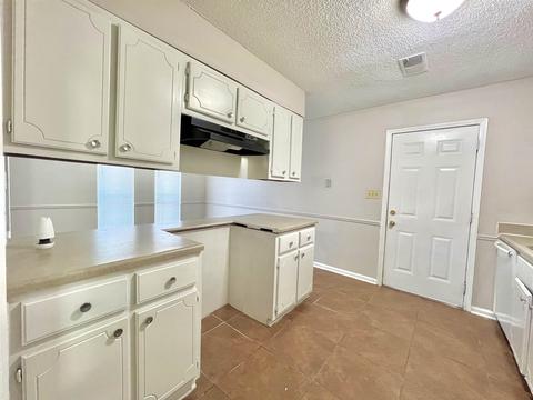 6300 Midsummer Way, Memphis, TN 38115 photo 8
