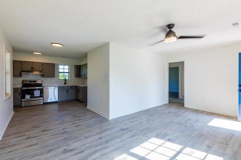 194 Tatlock Cir, Covington, TN 38019 photo 8