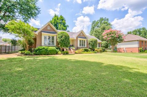 635 Winlawn Dr, Collierville, TN 38017 photo 2