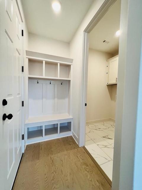 643 Mount Laurel Dr, Collierville, TN 38017 photo 9