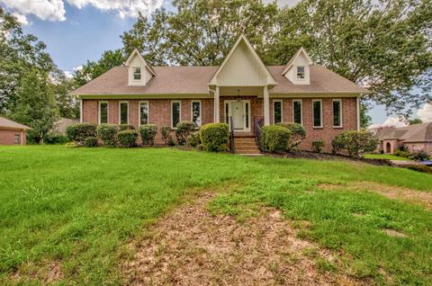 3997 Blue Spruce Cir, Lakeland, TN 38002