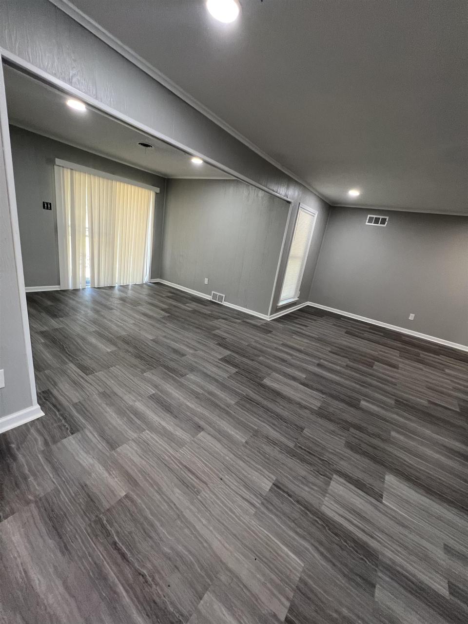  1118 Star Line Rd, Memphis, TN 38109 photo 2