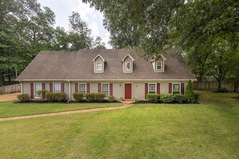 10245 W Crystal Creek Cv, Collierville, TN 38017