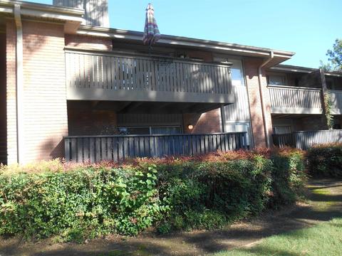 hen house mendenhall memphis
