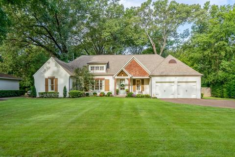 421 Erwin Dr, Memphis, TN 38117 photo 1