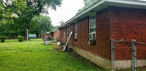 196 Ivan Rd, Memphis, TN 38109 photo 4