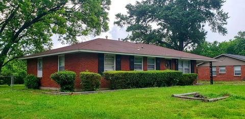 196 Ivan Rd, Memphis, TN 38109 photo 2