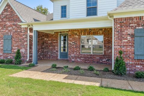 8269 Briscoe Dr, Olive Branch, MS 38654 photo 5