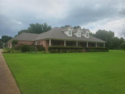 9160 Forest Wind Dr, Collierville, TN 38017 photo 1