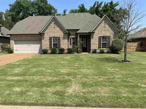 145 Clay Hills Dr, Oakland, TN 38060