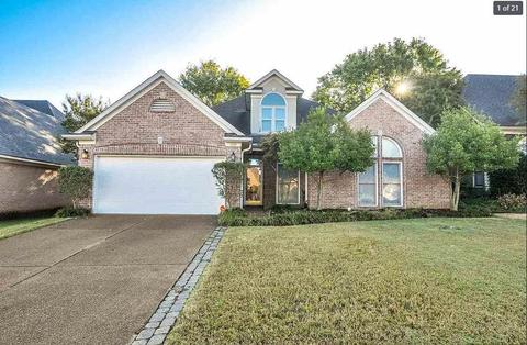 1154 Cordova Club Dr, Cordova, TN 38018