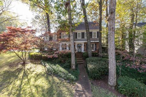 2255 Wickersham Ln, Germantown, TN 38139