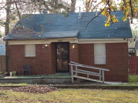 1657 S Winston Dr, Memphis, TN 38127