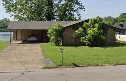 2001 W Holmes Rd, Memphis, TN 38109