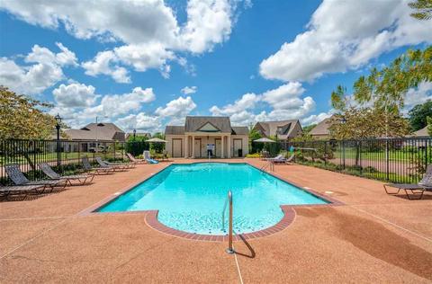 392 Augusta Pines Dr, Collierville, TN 38017 photo 2