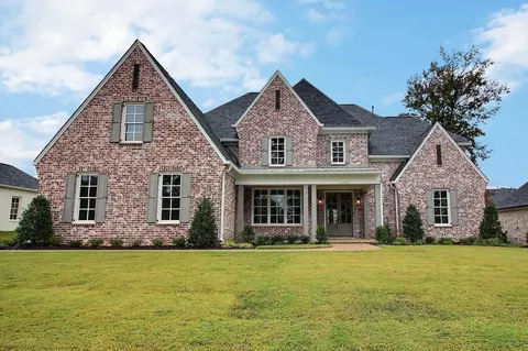 1585 Paso Fino Trl, Collierville, TN 38017