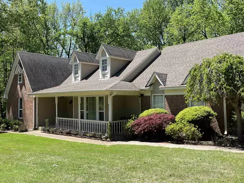 9165 Eleanor Cv, Millington, TN 38053