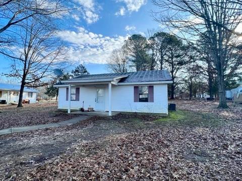 110 Magic Rd, Savannah, TN 38372 photo 1