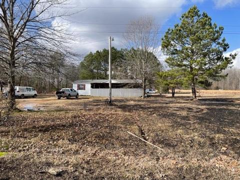 490 Fritton Spur Rd, Middleton, TN 38052