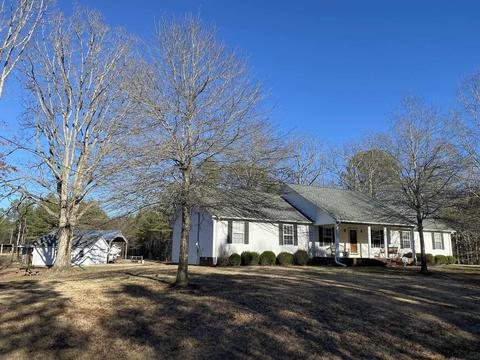 450 Smith Rd, Bethel Springs, TN 38315