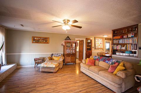 2090 Locust Bluff Rd, Covington, TN 38019 photo 2