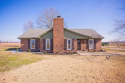2090 Locust Bluff Rd, Covington, TN 38019 photo 1