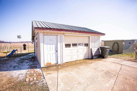 2090 Locust Bluff Rd, Covington, TN 38019 photo 21