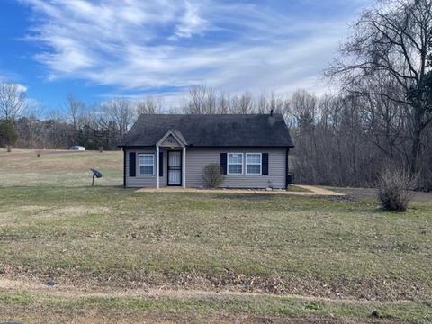 12730 18 Hwy, Bolivar, TN 38008