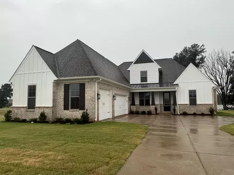 6509 Clarkson Cir W, Arlington, TN 38002
