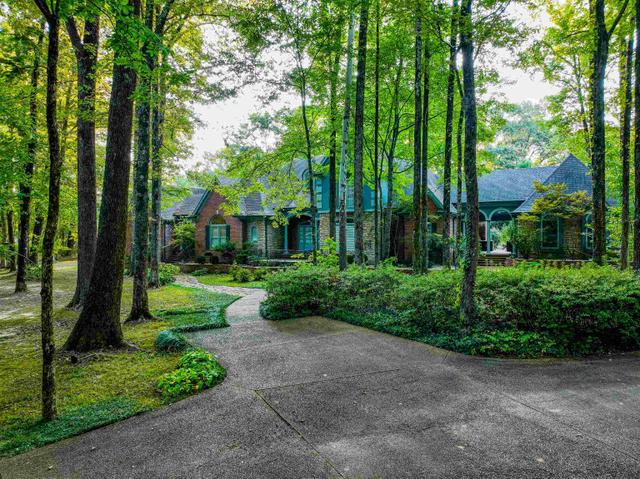 1755 Tall Forest Ln, Collierville, TN 38017