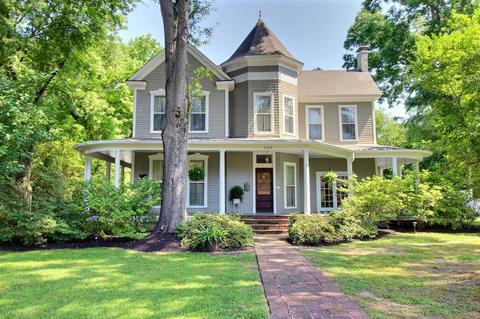 232 N Rowlett St, Collierville, TN 38017