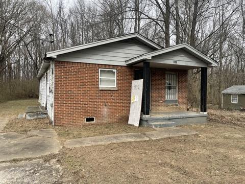 832 Eyers Rd, Memphis, TN 38109
