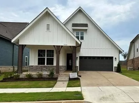 5749 Hollow Oak Dr E, Arlington, TN 38002